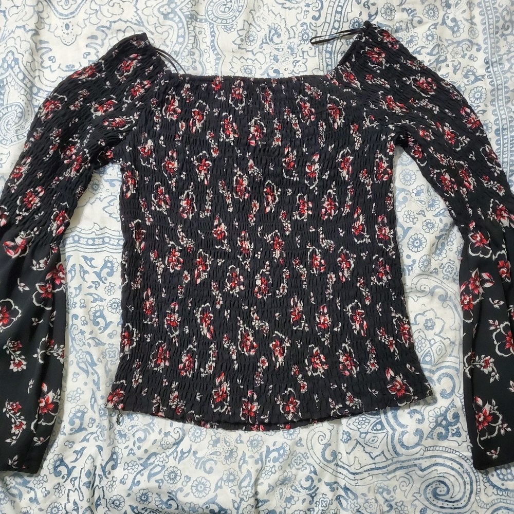 Off the Shoulder Floral Shirt